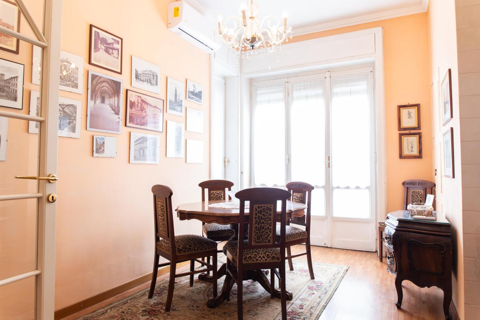 Apartmán Duomo Walking Distance Elegant Flat With View Milán Exteriér fotografie